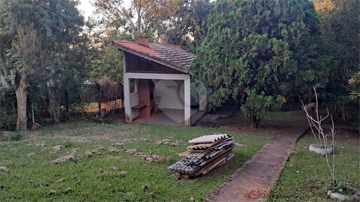 Chácara à venda com 3 quartos, sendo 1 suíte,  em Chácaras São Bento, Valinhos, SP