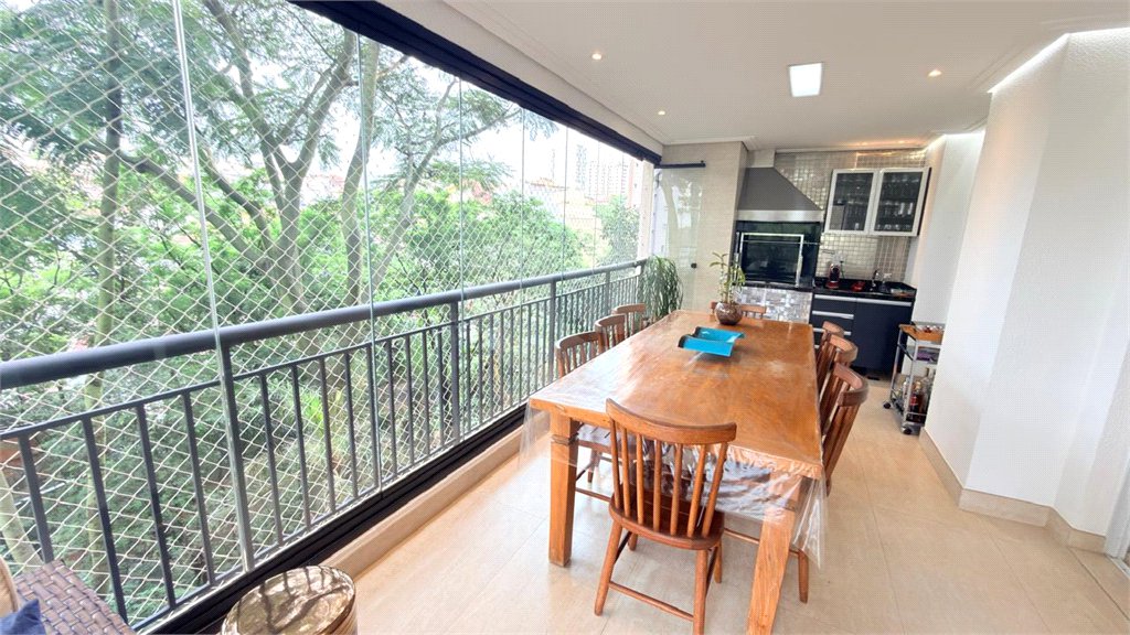 Apartamento à venda com 3 suítes em Santa Teresinha, São Paulo, SP