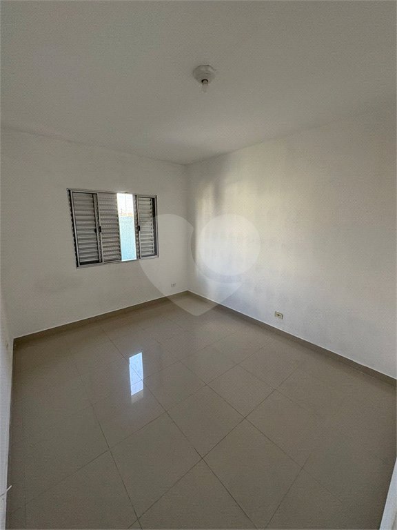 Sobrado à venda com 2 quartos em Jardim Monte Cristo, Suzano, SP