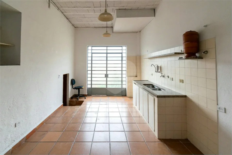 Casa à venda com 200m², 4 quartos e 2 vagas