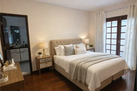 Casa à venda com 4 quartos, sendo 1 suíte, em City Bussocaba, Osasco, SP