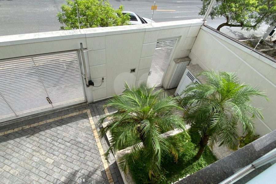 Sobrado à venda com 5 quartos, sendo 4 suítes, em Palmas do Tremembé, São Paulo, SP