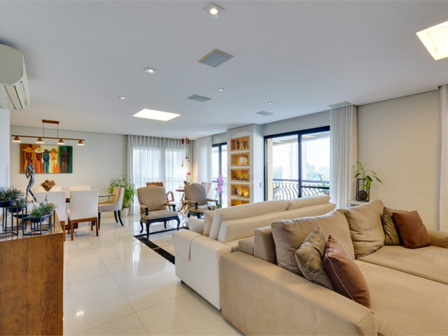 Apartamento à venda com 3 quartos, sendo 2 suítes,  em Alto da Boa Vista, São Paulo, SP
