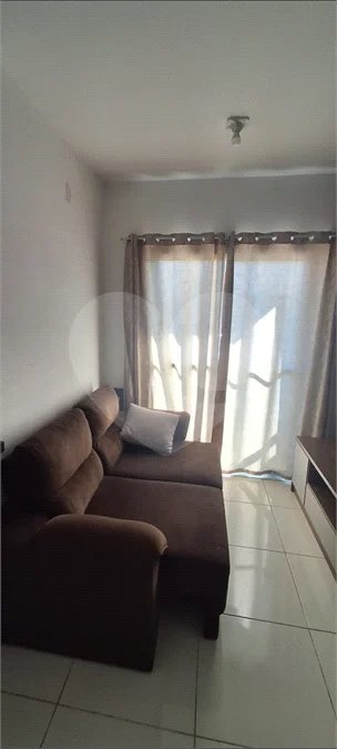 Indaiatuba - Edificio Vila Helvetia - R$ 470,000,00 - Apartamento novo, mobiliado, completo, muito bem conservado e planejado,Localizado no 5° andar, o imóvel oferece uma vista para o estacionamento e a área verde, além de receber sol durante todo o dia, proporcionando ambientes naturalmente ilum