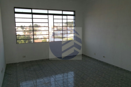 Excelente Sala Comercial para Locação – 23,5 m² na Av. Eid Mansur Cotia