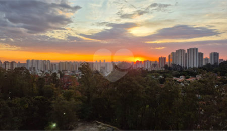 Apartamento à venda com 3 quartos, sendo 1 suíte,  em Jardim Marajoara, São Paulo, SP