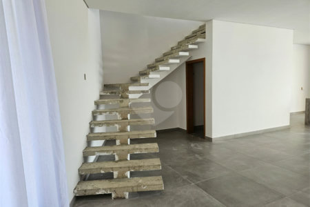 Casa à venda com 4 suítes no condomínio Portal da Vila Rica, Itu - SP