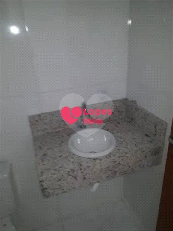 Casa à venda com 2 quartos, sendo 1 suíte, em Residencial Estoril, Taubaté, SP