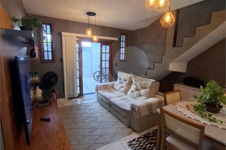 Casa à venda com 2 suítes no condomínio Colina do Mendanha, Rio de Janeiro - RJ
