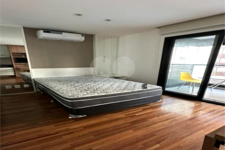 Apartamento à venda ou para alugar com 1 quarto em Vila Olímpia, São Paulo, SP
