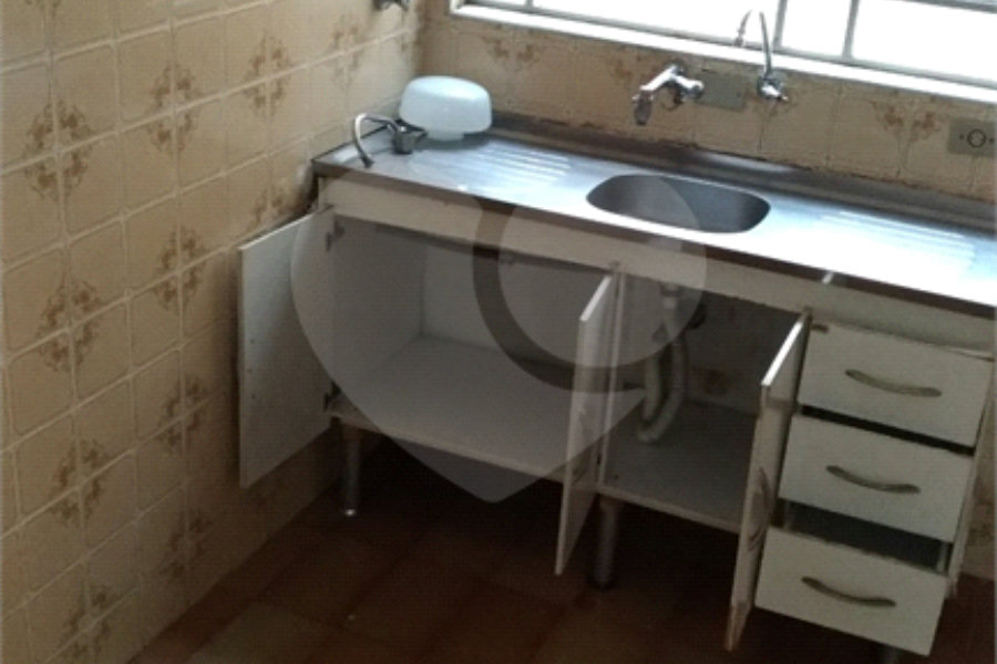Sobrado à venda com 2 quartos em Santana, São Paulo, SP