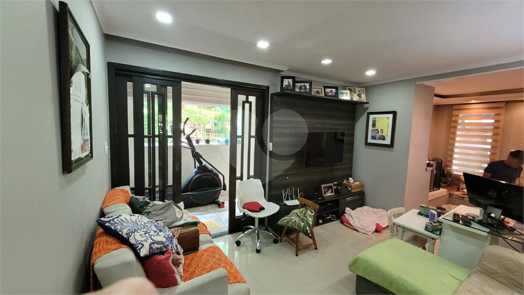 Casa de Vila à venda com 3 quartos, sendo 2 suítes, em Jardim Marajoara, São Paulo, SP