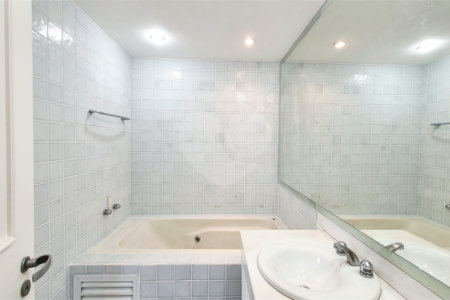 Duplex à venda com 4 suítes em Itaim Bibi, São Paulo, SP