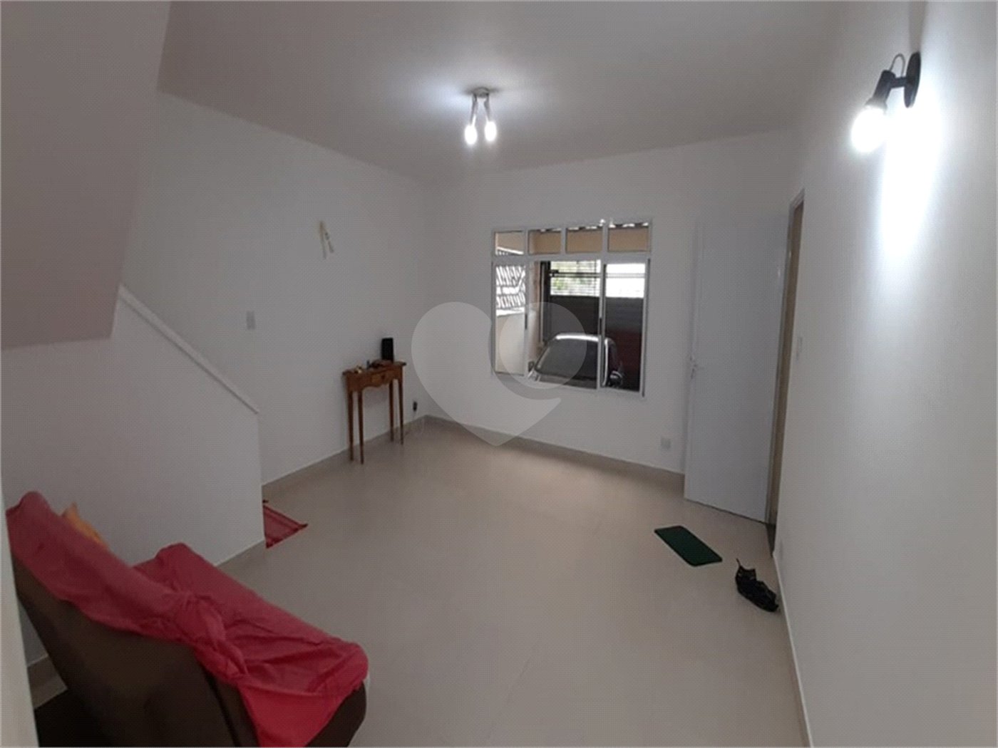 Sobrado à venda com 3 quartos, sendo 1 suíte, em Parque Peruche, São Paulo, SP