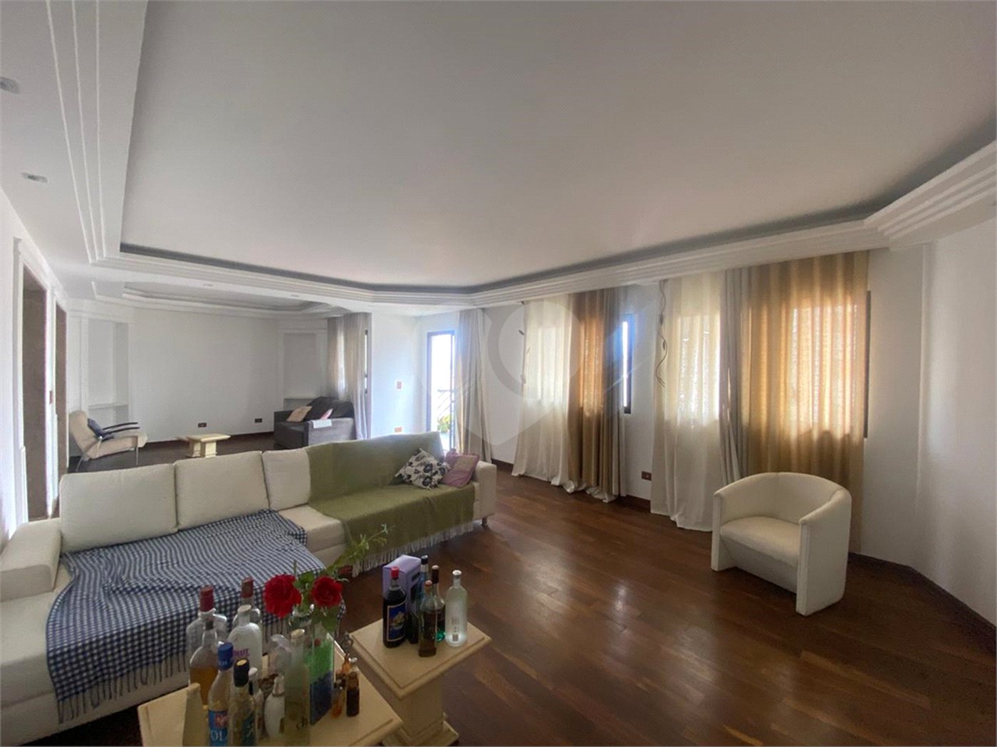Apartamento à venda com 3 suítes em Tatuapé, São Paulo, SP