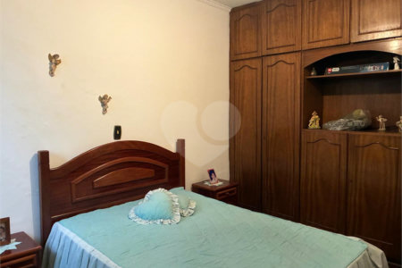 Casa à venda com 3 quartos, sendo 1 suíte,  em Vila Galvão, Guarulhos, SP