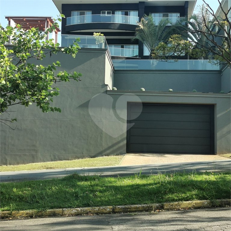 Casa à venda ou para alugar com 4 suítes em Parque dos Príncipes, São Paulo, SP