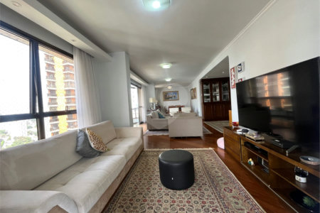 Apartamento à venda com 4 quartos, sendo 3 suítes, em Santana, São Paulo, SP