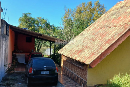 Chácara à venda com 3 quartos, sendo 1 suíte,  em Vila Dom Pedro, Atibaia, SP