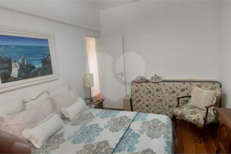 Apartamento à venda com 4 quartos, sendo 1 suíte,  em Tijuca, Rio de Janeiro, RJ