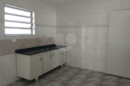 Sobrado à venda com 4 quartos em Vila Maria Alta, São Paulo, SP