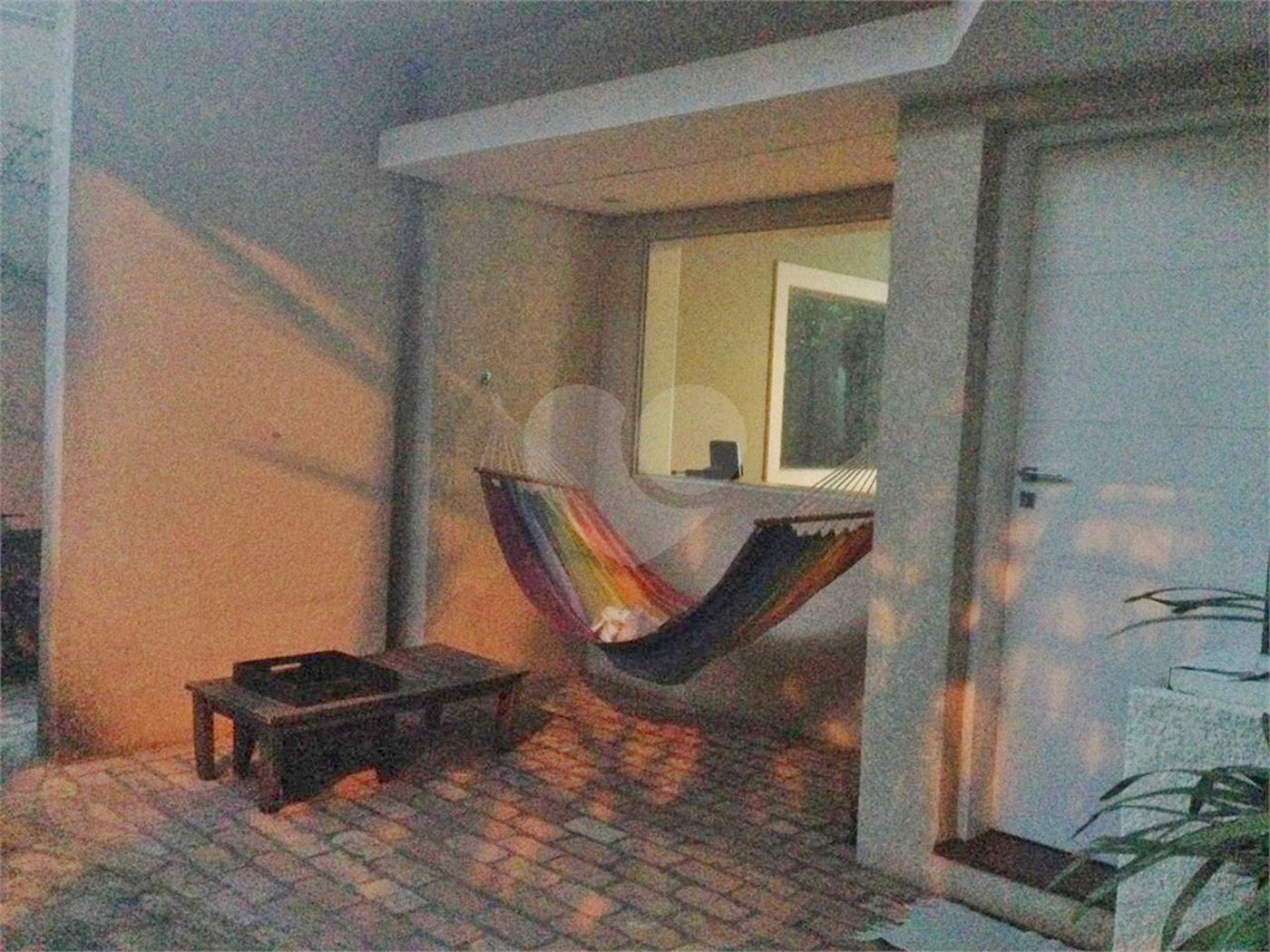 Sobrado à venda com 4 quartos, sendo 1 suíte, em Jardim Novo Mundo, São Paulo, SP
