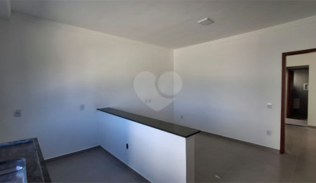 Casa de Vila à venda com 1 suíte em Jardim Prestes de Barros, Sorocaba, SP