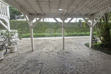 Casa para alugar com 4 quartos, sendo 2 suítes, no condomínio Fairmont, São Paulo - SP