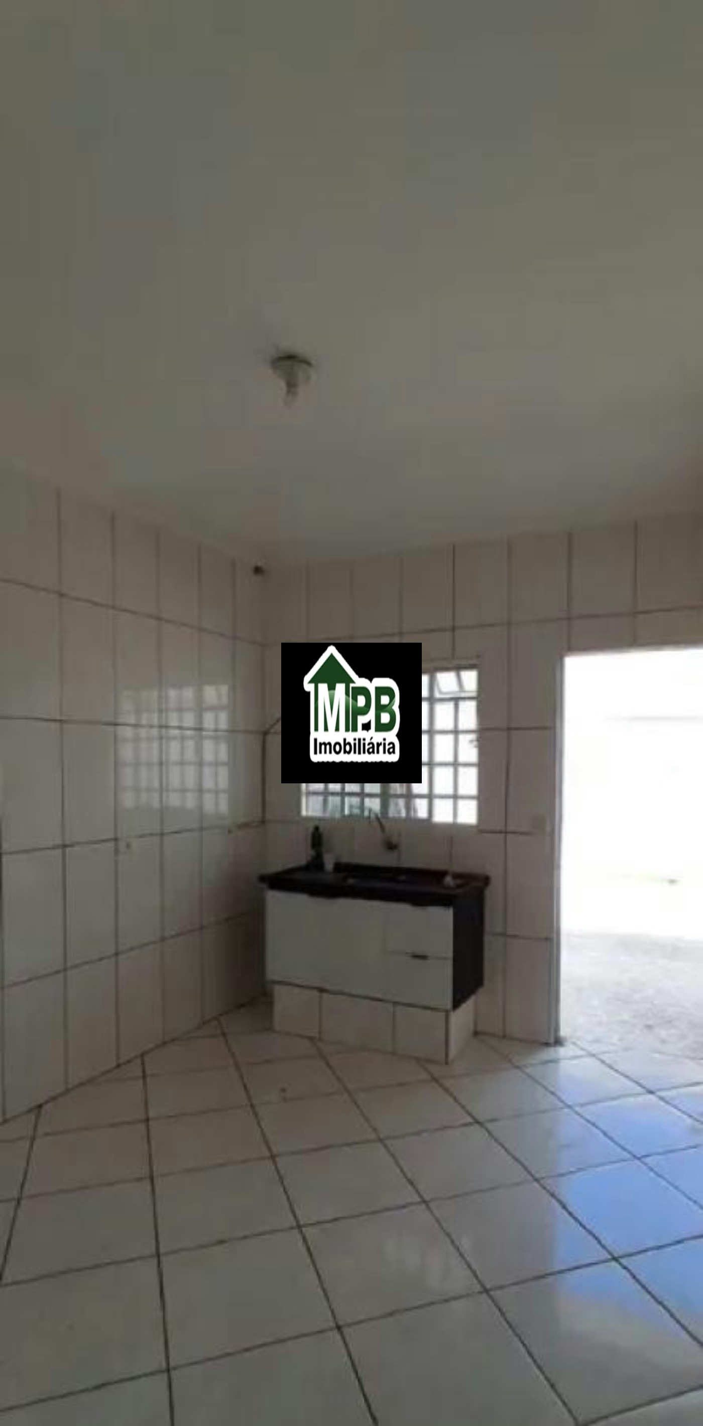 Casa à venda com 2 quartos, sendo 1 suíte, no condomínio Jardim Residencial Villa Amato, Sorocaba - SP