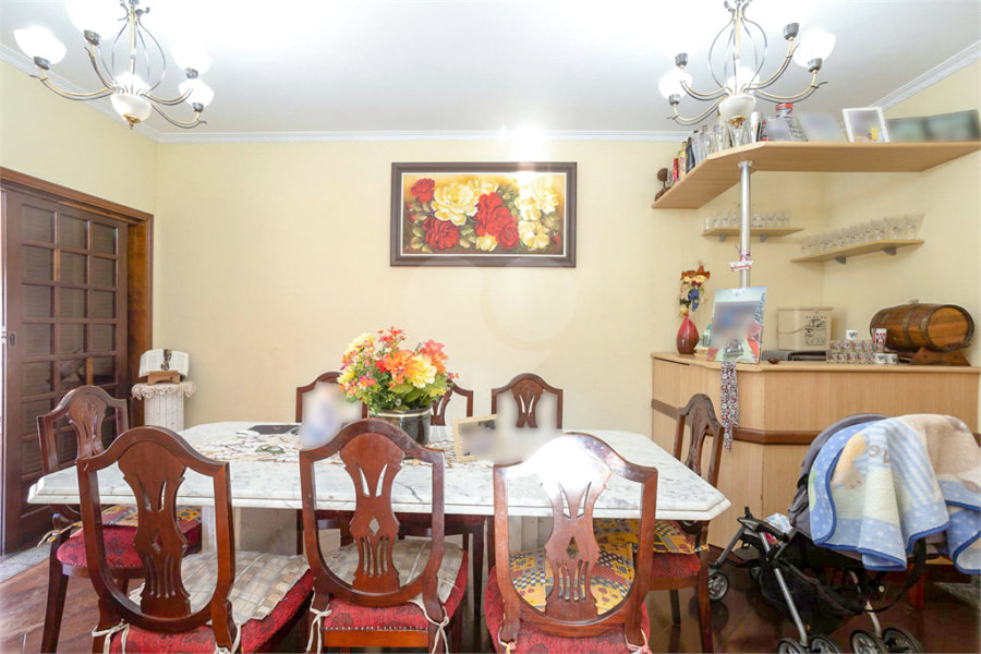 Sobrado à venda com 3 quartos, sendo 1 suíte, em Itaquera, São Paulo, SP