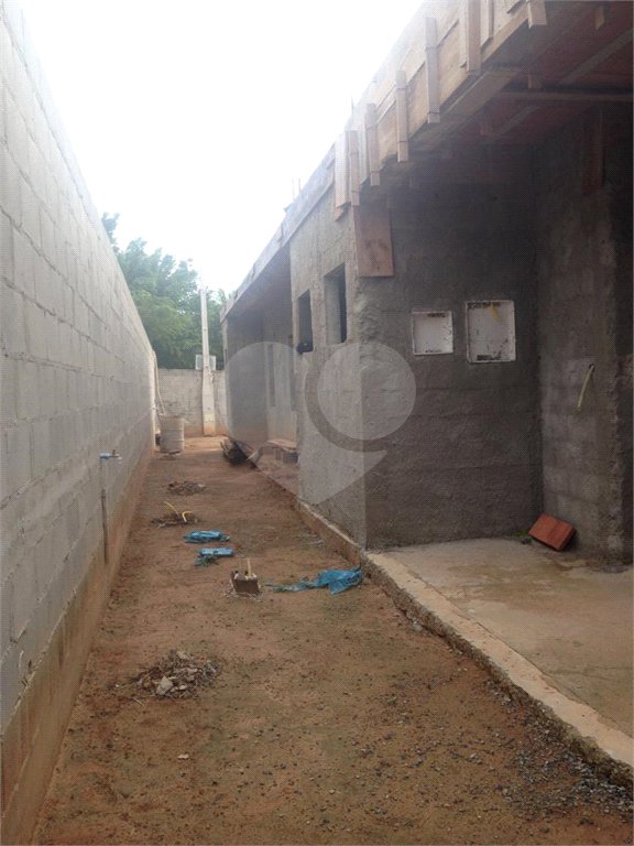 Casa à venda com 4 quartos, sendo 2 suítes,  no condomínio Acmti - Colinas do Mosteiro, Terras de Itaici e Recanto dos Pássaros, Indaiatuba - SP