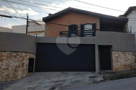 Casa à venda ou para alugar com 4 quartos, sendo 1 suíte, em Jardim Messina, Jundiaí, SP