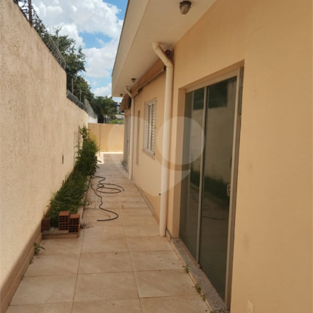 Sobrado à venda com 4 quartos, sendo 3 suítes, em Altos do Jaraguá, Araraquara, SP