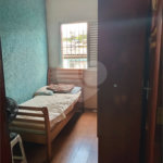 Sobrado à venda com 4 quartos, sendo 1 suíte,  em Furnas, São Paulo, SP