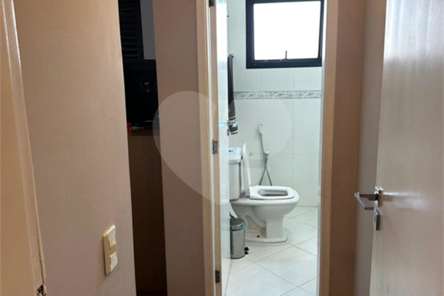 Apartamento à venda com 3 quartos, sendo 1 suíte, em Santana, São Paulo, SP