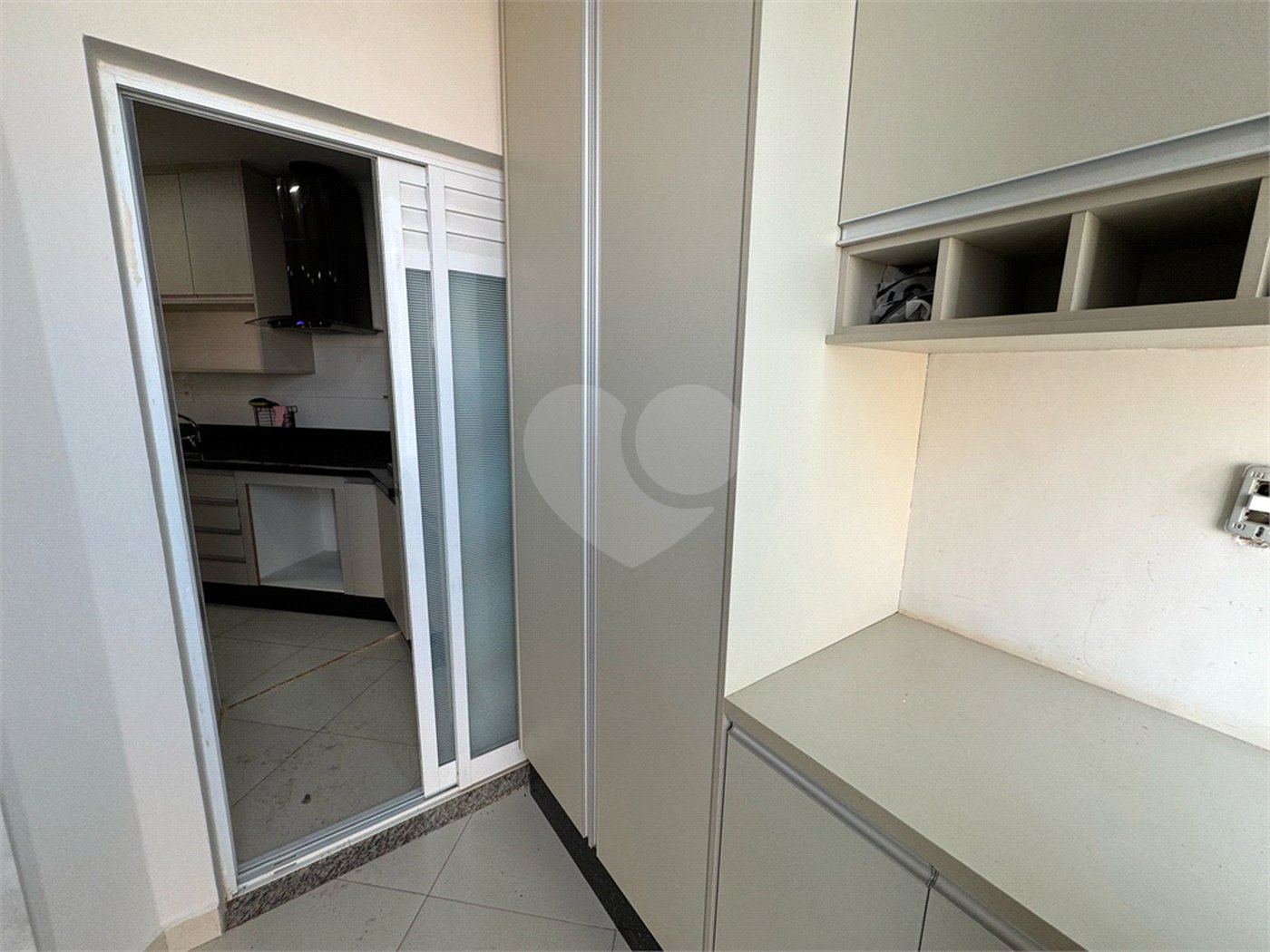 Apartamento à venda com 2 quartos em Vila La Brunetti, Itapetininga, SP