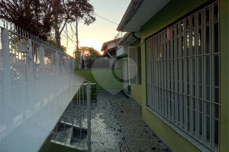 Casa Térrea à venda com 3 quartos em Vila Maria Eugenia, São Paulo, SP