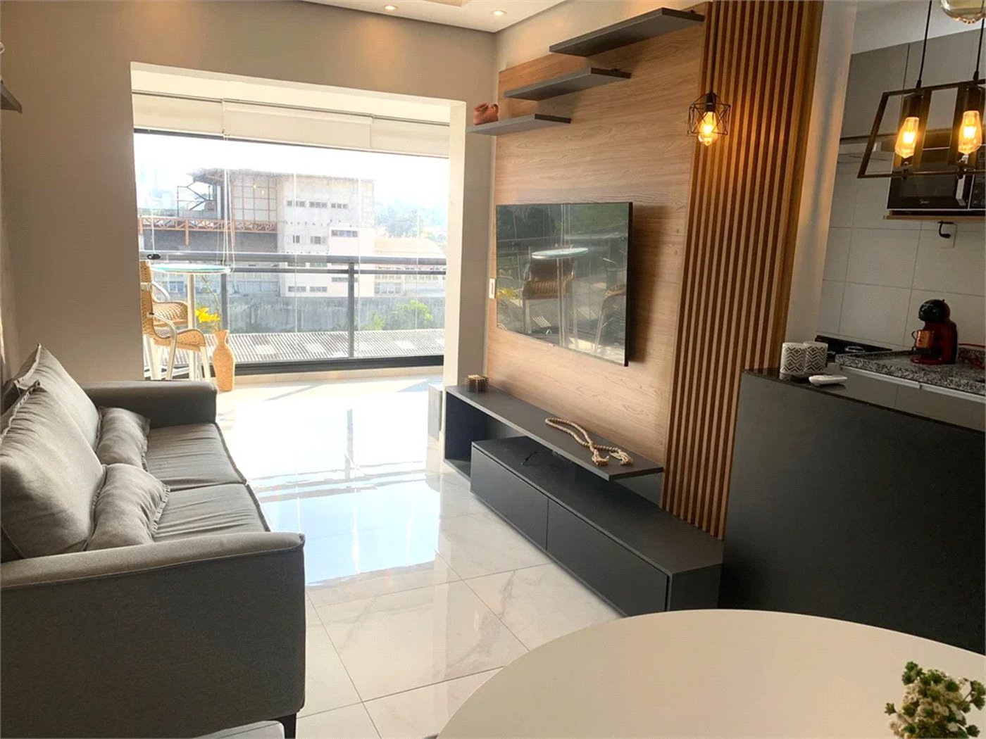 Apartamento à venda ou para alugar com 2 quartos, sendo 1 suíte, em Vila Leopoldina, São Paulo, SP