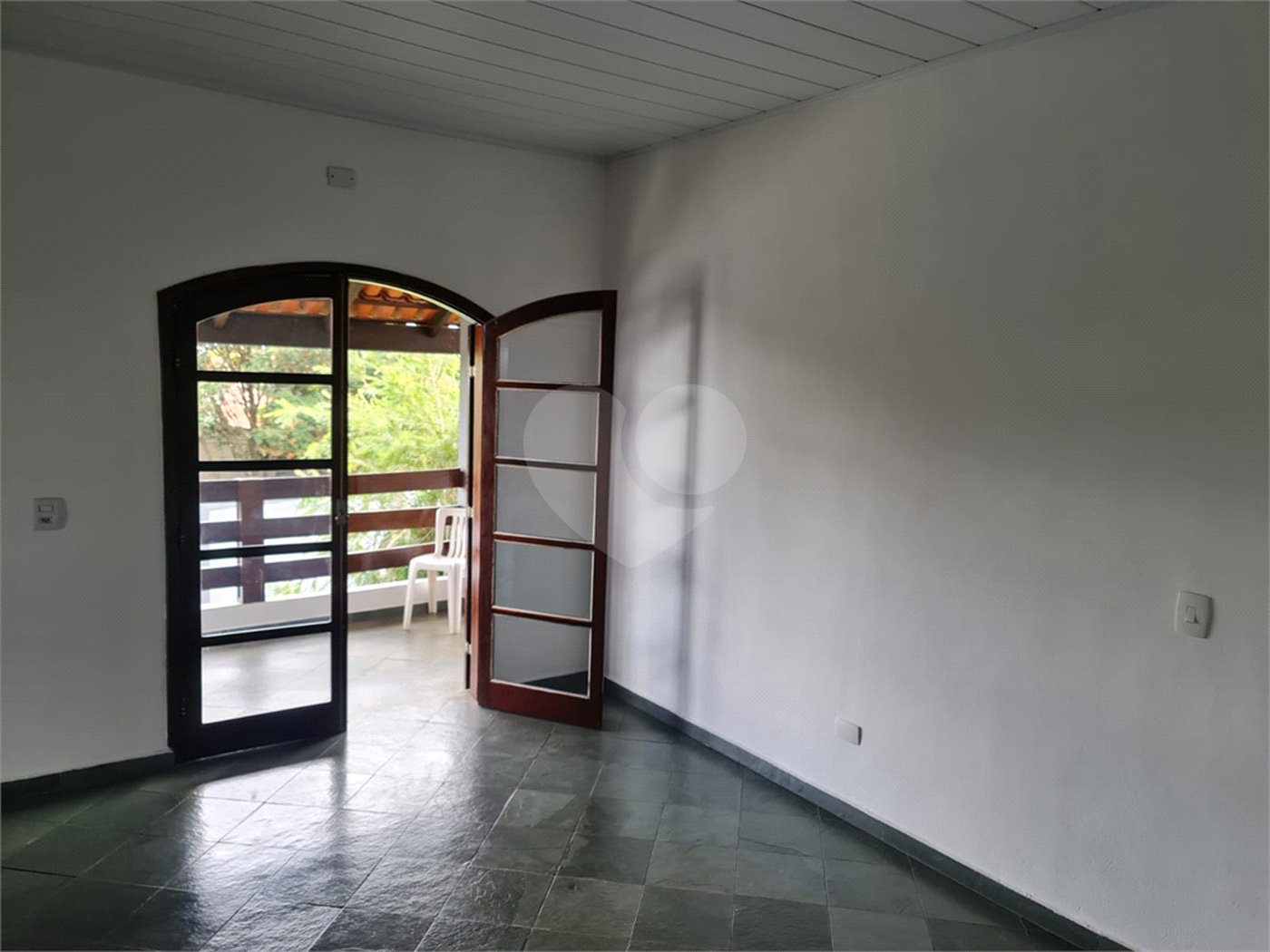 Sobrado para alugar com 3 quartos, sendo 2 suítes, em Jardim Paulista, Atibaia, SP