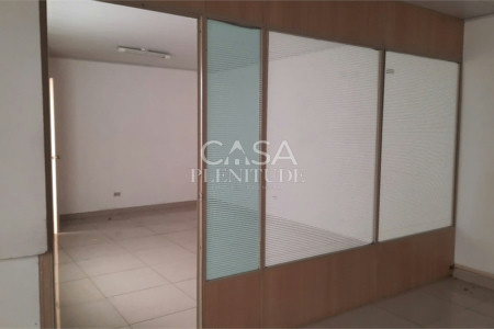 Casa à venda com 4 quartos, sendo 1 suíte, em Tatuapé, São Paulo, SP