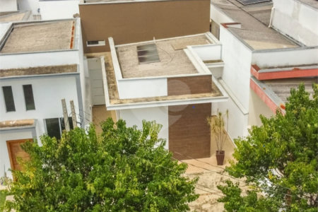 Casa à venda com 3 quartos, sendo 1 suíte, no condomínio Golden Park Residence II, Sorocaba - SP