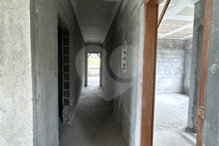 Casa à venda com 3 suítes no condomínio Residencial Jequitiba, Jacareí - SP