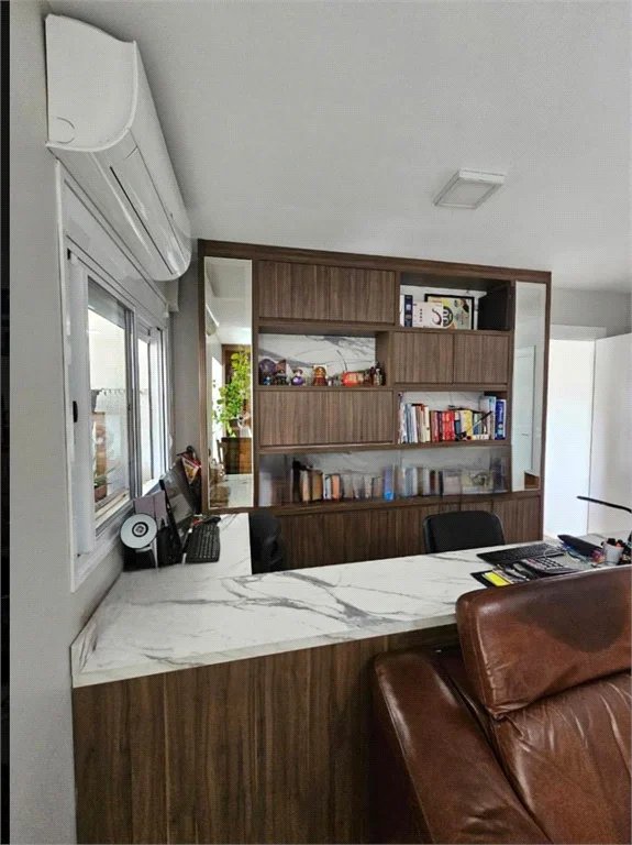 Apartamento à venda com 3 quartos, sendo 2 suítes, em Vila Anastácio, São Paulo, SP