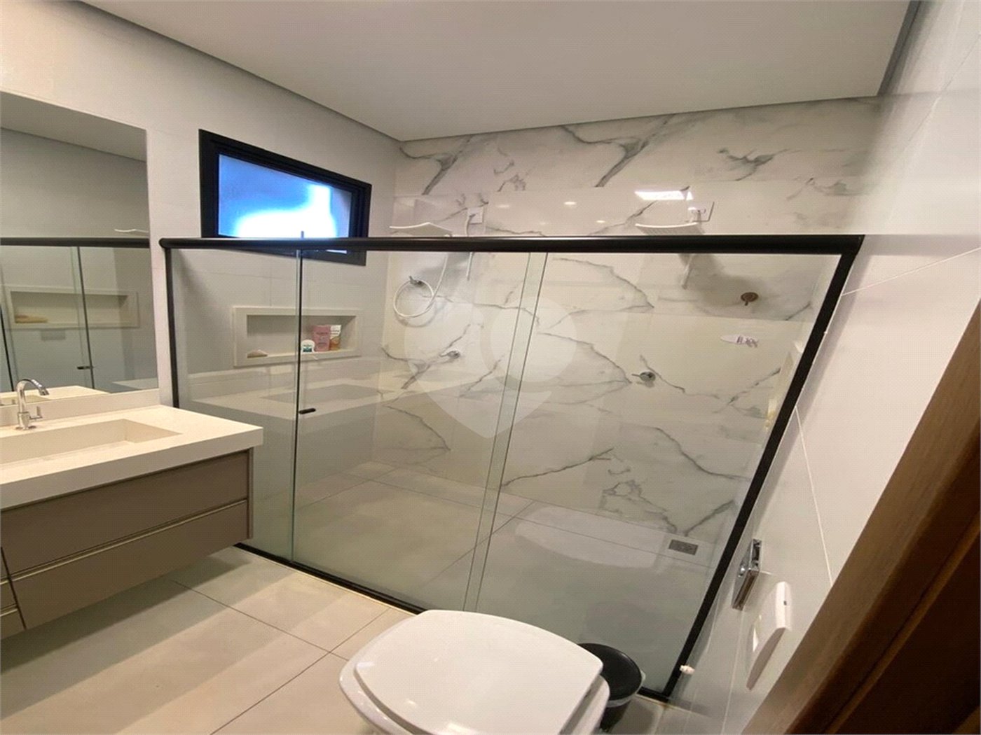 Casa à venda com 3 suítes no condomínio Quinta dos Ventos, Ribeirão Preto - SP