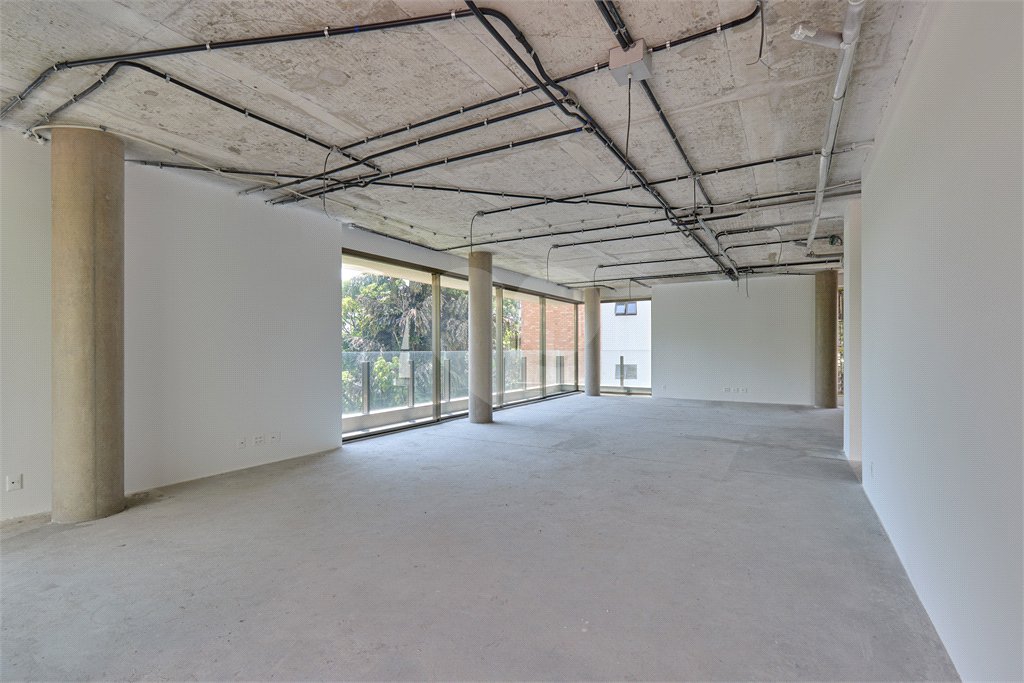 Apartamento à venda com 4 suítes em Vila Nova Conceição, São Paulo, SP