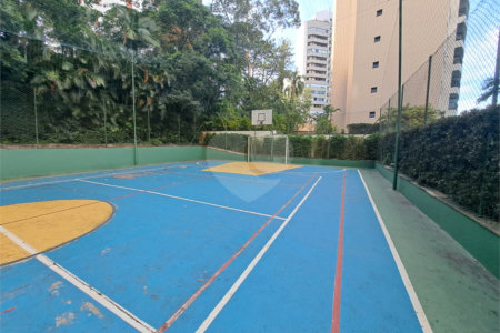 Apartamento à venda com 3 suítes em Vila Suzana, São Paulo, SP