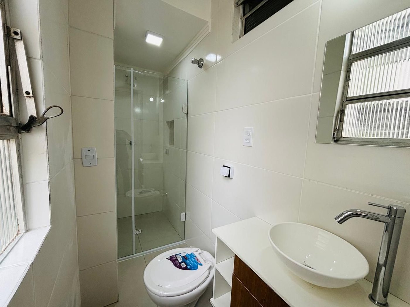 Apartamento com 2 dormitórios à venda, 85 m² por R$ 680.000,00 - Pompéia - Santos/SP