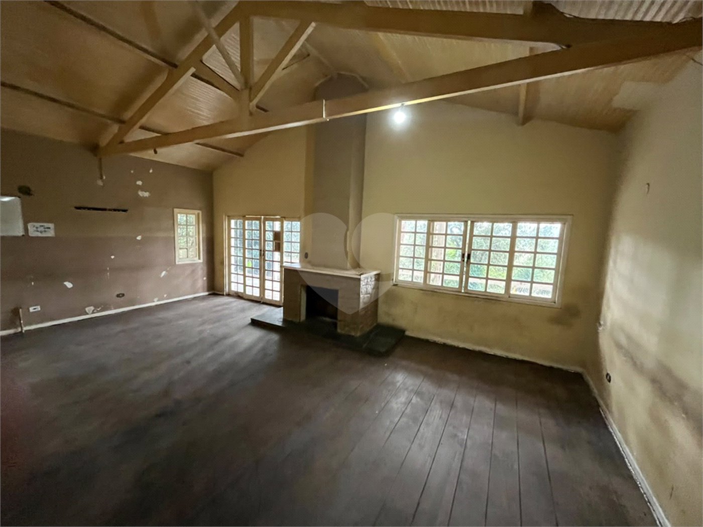 Casa à venda ou para alugar com 5 quartos em Roseira, Mairiporã, SP