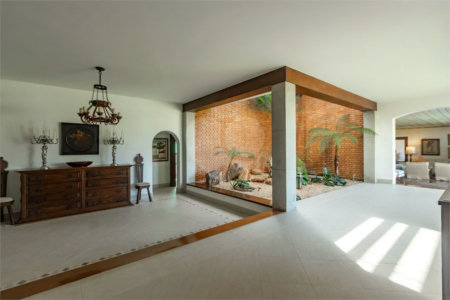 Casa à venda com 5 quartos, sendo 3 suítes, em Jardim Guedala, São Paulo, SP