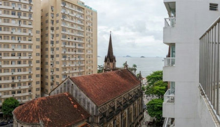Apartamento com 2 dormitórios à venda, 70 m² por R$ 690.000,00 - Embaré - Santos/SP